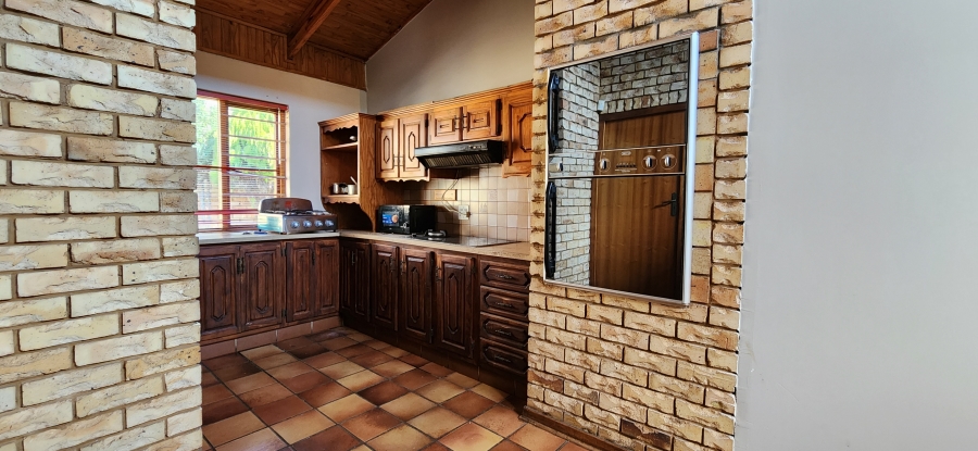 16 Bedroom Property for Sale in Bult North North West